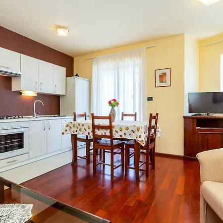 Appartement Yoyo Štinjan