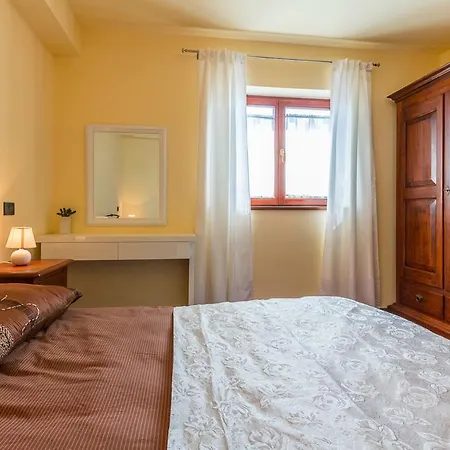 Yoyo Appartement Štinjan