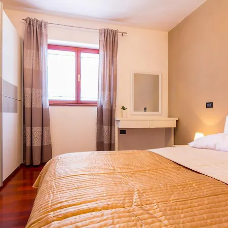 Yoyo Appartement *