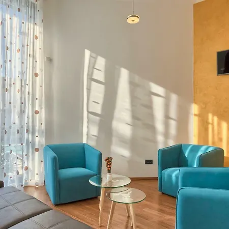 Yoyo Appartement *